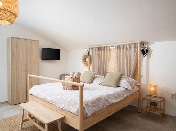 Apartments And Rooms Jakic Medulin Bagian luar foto